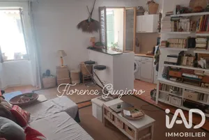 Appartement à La Cadière-d'Azur (83740)