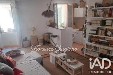 Appartement à La Cadière-d'Azur (83740)