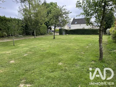 Terrain à bâtir à Plouër-sur-Rance (22490)