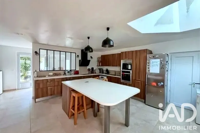 Maison 6 pièces 172 m² · à Échiré · 172 m² · 299 900 €