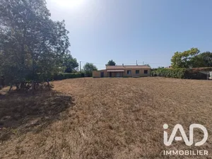 Detached house in Le Bernard (85560)