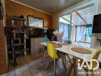 Maison traditionnelle à Neufmanil (08700)