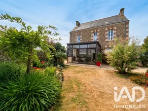 Detached house in Saint-André-des-Eaux (44117)