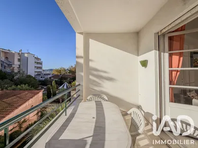 Appartement à Fréjus (83600)