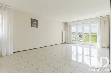 Apartment in Troyes (10000)