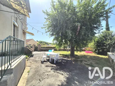 Maison traditionnelle à Voutezac (19130)