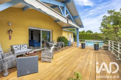 Detached house in Saint-Vincent-de-Tyrosse (40230)