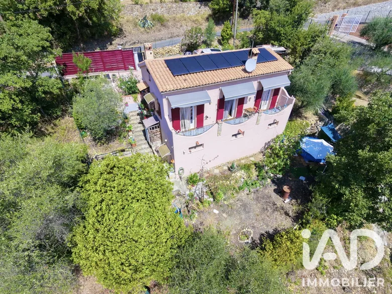Maison 3 pièces 53 m² · à Pierrefeu · 53 m² · 249 000 €