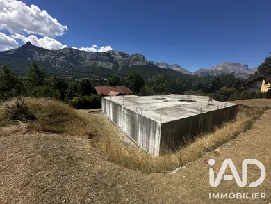 Building plot in Saint-Bonnet-en-Champsaur (05500)