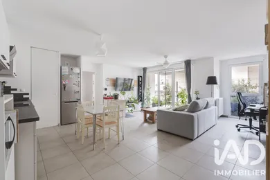 Apartment in Toulouse (31200)