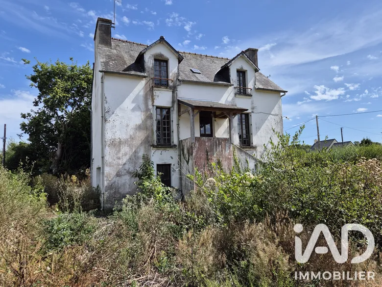 Maison 3 pièces 64 m² · à Maël-Carhaix · 64 m² · 39 000 €
