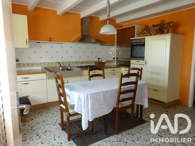 Farm in Is-en-Bassigny (52140)