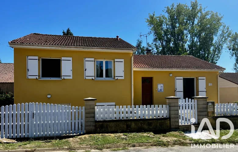Maison 4 pièces 90 m² · à La Meyze · 90 m² · 182 000 €