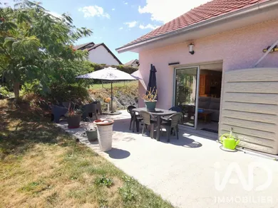Traditional house in Brens (01300)