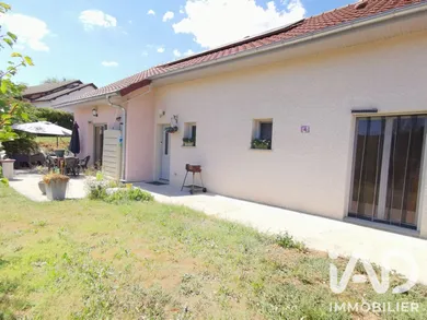 Traditional house in Brens (01300)