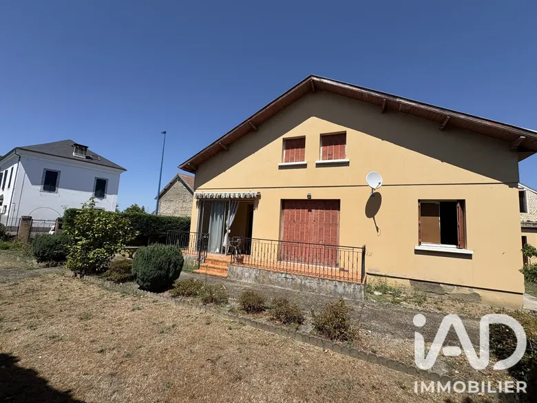 Maison 4 pièces 122 m² · à Aureilhan · 122 m² · 147 000 €
