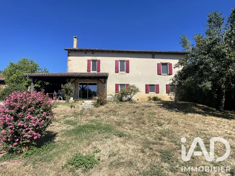 Maison 7 pièces 222 m² · à Linac · 221,5 m² · 377 000 €