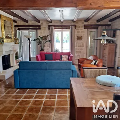 Maison de campagne à Tonnay-Charente (17430)