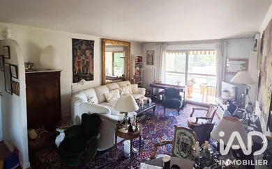 Apartment in Sainte-Foy-lès-Lyon (69110)