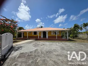 House in Sainte anne  (97227)