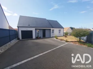 Pavillon à Cherré-au (72400)