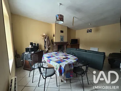 House in Croze (23500)