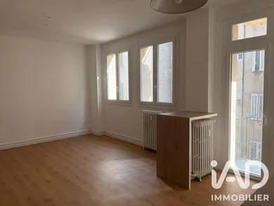 Appartement à Toulon (83000)