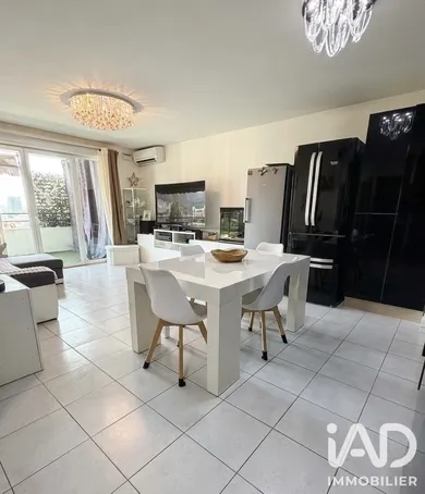 Apartment in Marseille (13011)