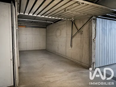 Garage à Paris (75020)