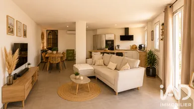 Village house in Caromb (84330)
