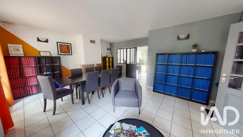 Maison 9 pièces 190 m² · à Dammarie-lès-Lys · 190 m² · 360 000 €