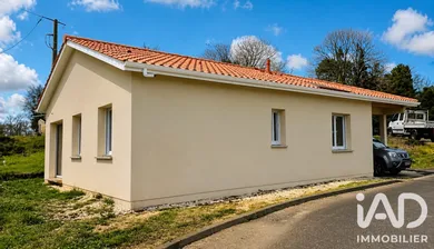 Traditional house in Cénac (33360)