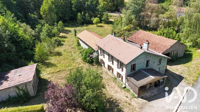 Maison 9 pièces 210 m² · à Golbey · 210 m² · 139 000 €