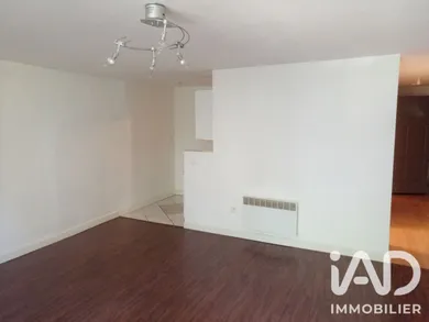 Appartement à Saint-Gervais-sur-Roubion (26160)