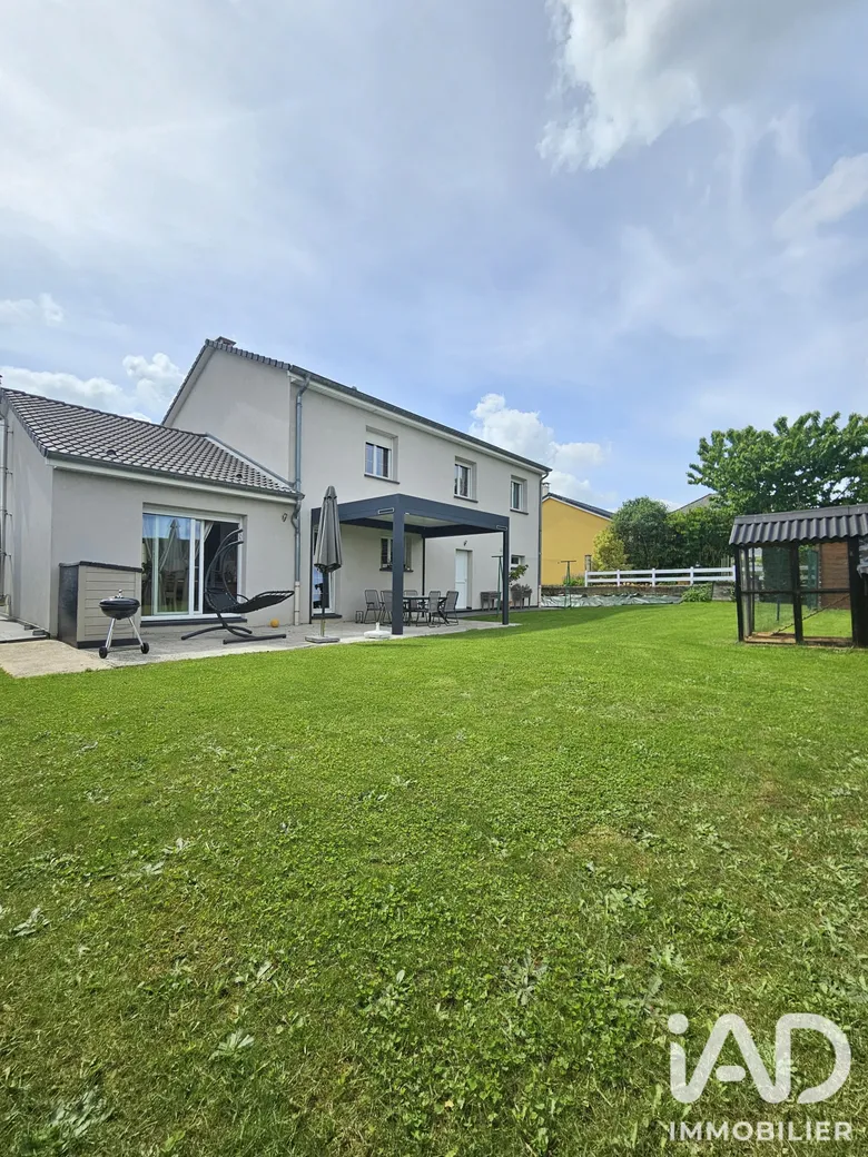 Maison 7 pièces 136 m² · à Lexy · 136 m² · 420 000 €