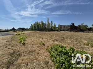 Building plot in Loretz-d'Argenton (79290)