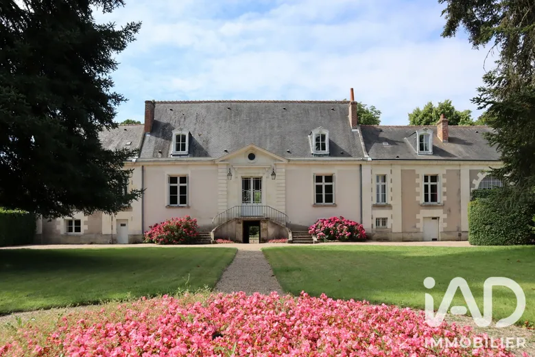 Maison 15 pièces 500 m² · à Tours · 500 m² · 1 400 000 €
