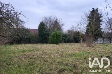 Building plot in Villiers-Saint-Georges (77560)