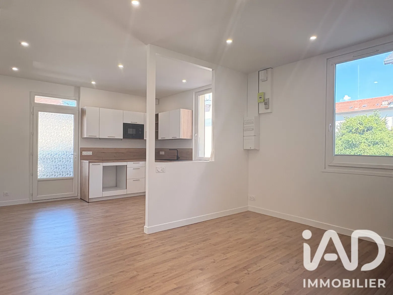 Vente appartement à Aix-les-Bains (73100) : appartement 2 pièces 52 m² - 2091609 — 3