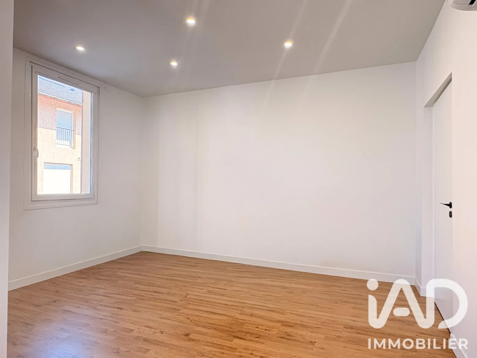 Vente appartement à Aix-les-Bains (73100) : appartement 2 pièces 52 m² - 2091609 — 2