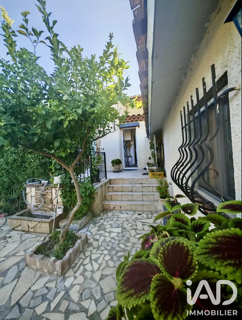 Maison 5 pièces 277 m² · à La Seyne-sur-Mer · 277 m² · 529 000 €