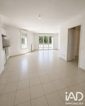 Appartement à Salon-de-Provence (13300)