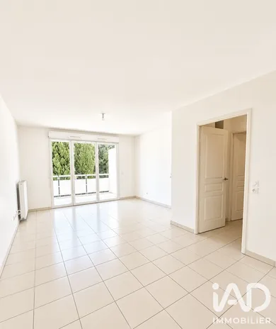 Apartment in Salon-de-Provence (13300)
