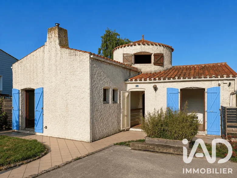 Maison 4 pièces 104 m² · à Saint-Mathurin · 104 m² · 235 000 €