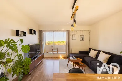 Appartement à La Chaussée-Saint-Victor (41260)