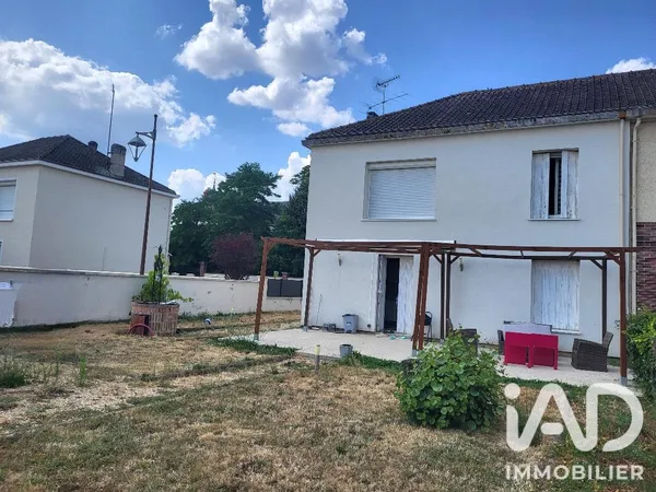 Pavillon à Varennes-sur-Seine (77130) photo 2