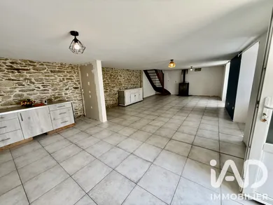 Maison à Lantillac (56120)