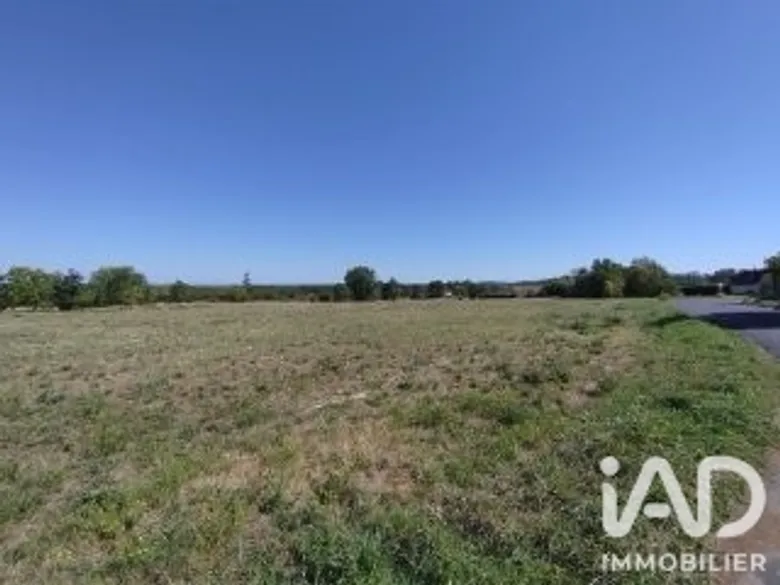 Terrain à bâtir à gourdon (46300) · 65 000 €