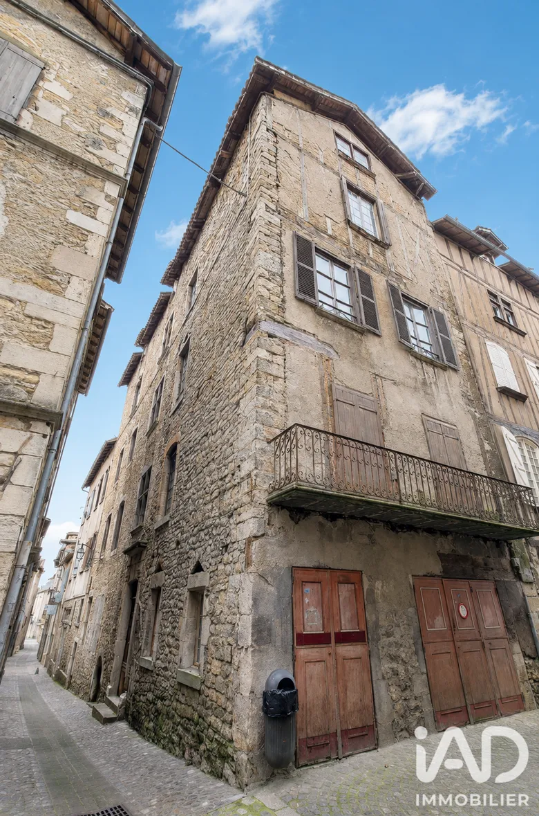 Immeuble 3 pièces 420 m² · à Villefranche-de-Rouergue · 420 m² · 110 000 €