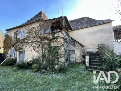 Village house in Thégra (46500)